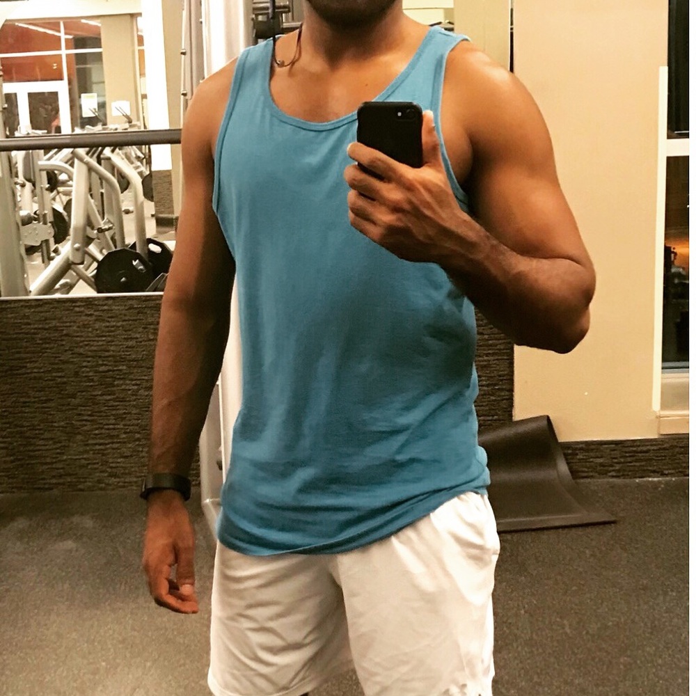 Tank Top - Picture 2 of 4